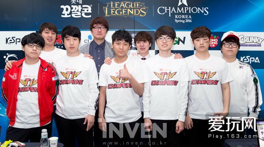 亮眼表现 亮眼表现