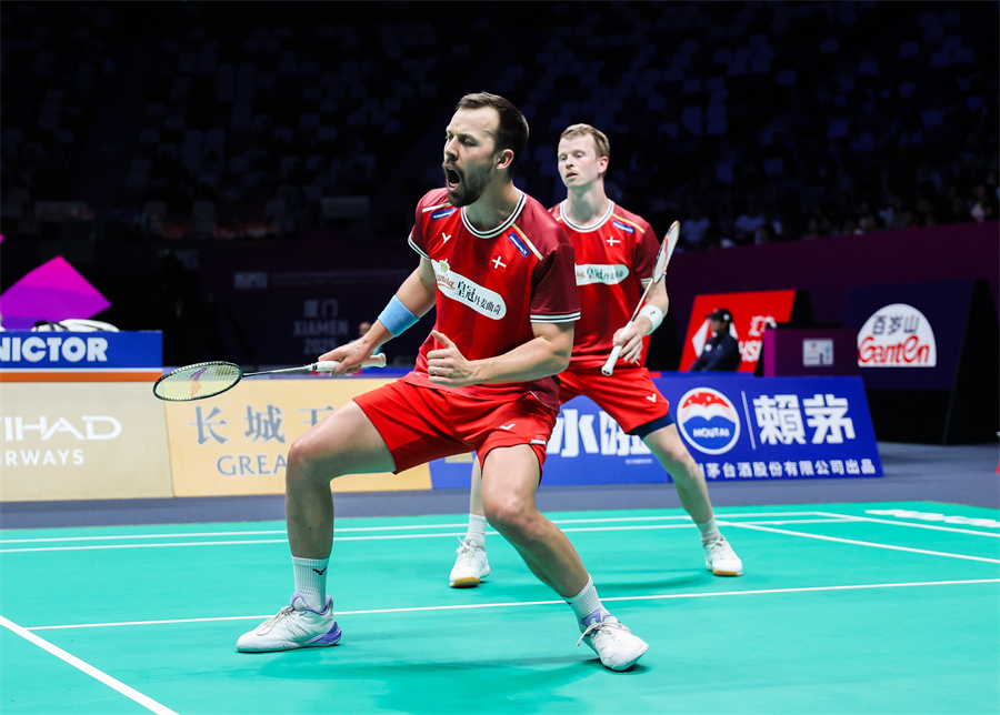 胶着时通过 胶着时通过