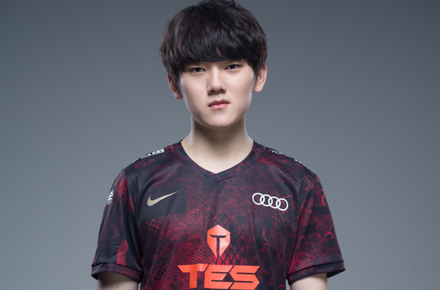 与转会策略 与转会策略