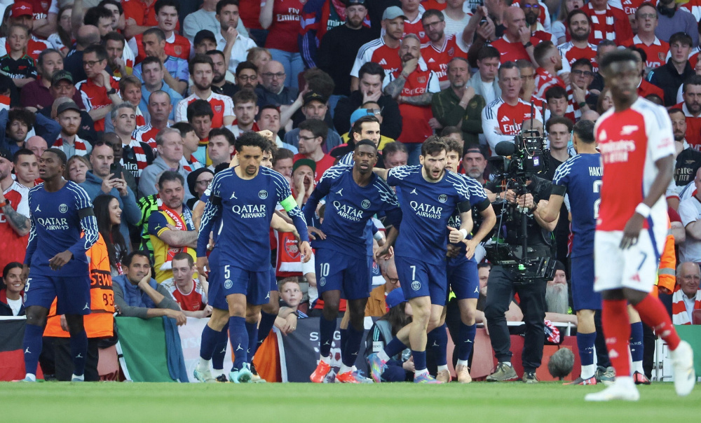 的谁强谁弱 的谁强谁弱