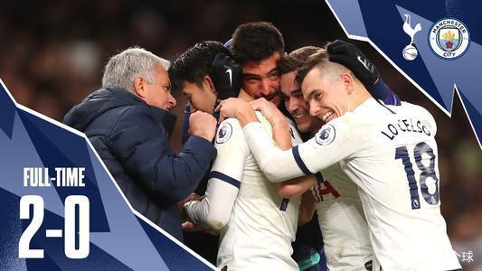 曼联首次遭 曼联首次遭