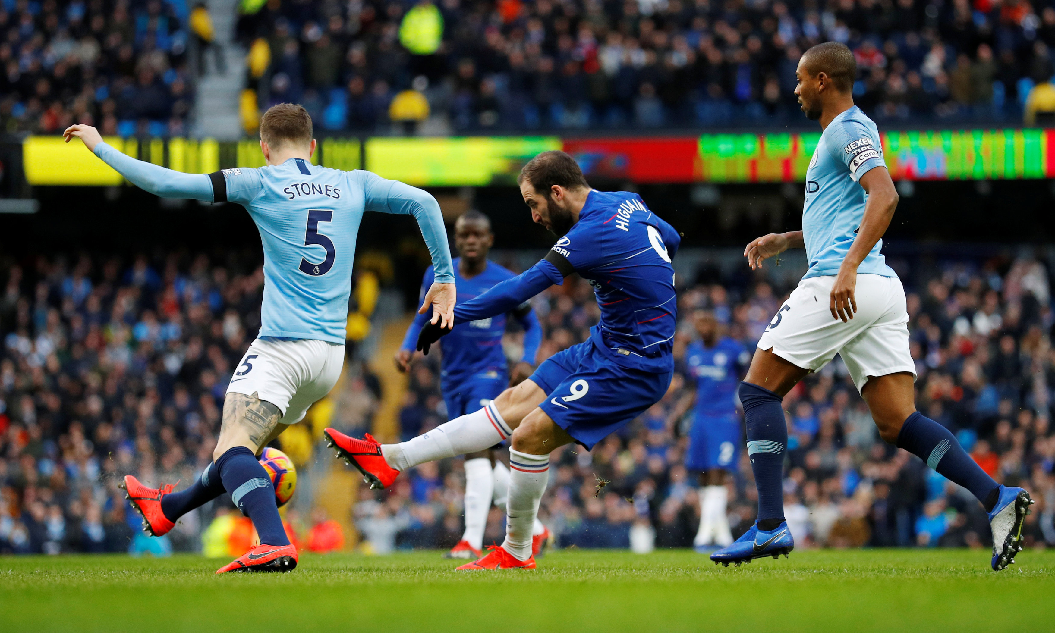 用小成本试 用小成本试